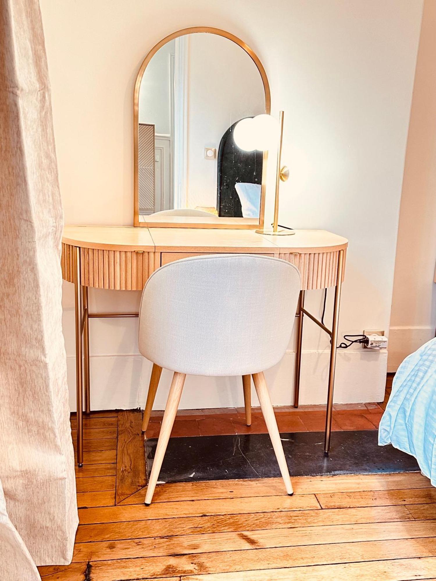 Appartement Charming 4-room Flat Near Eiffel Tower-8people-2 Bedrooms *