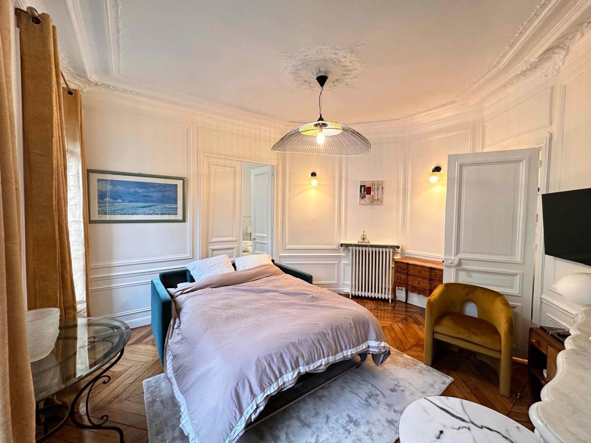 Charming 4-room Flat Near Eiffel Tower-8people-2 Bedrooms Paris